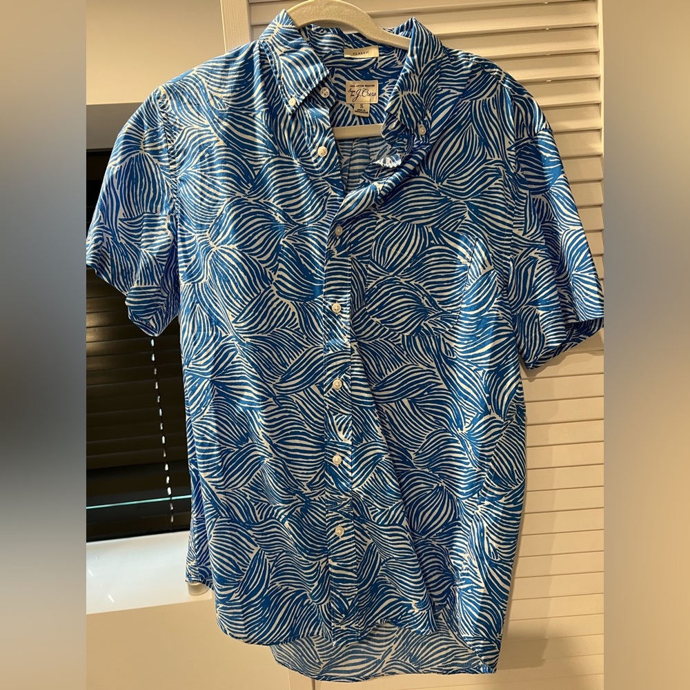 JCrew Lightweight 100% Cotton Shirt
